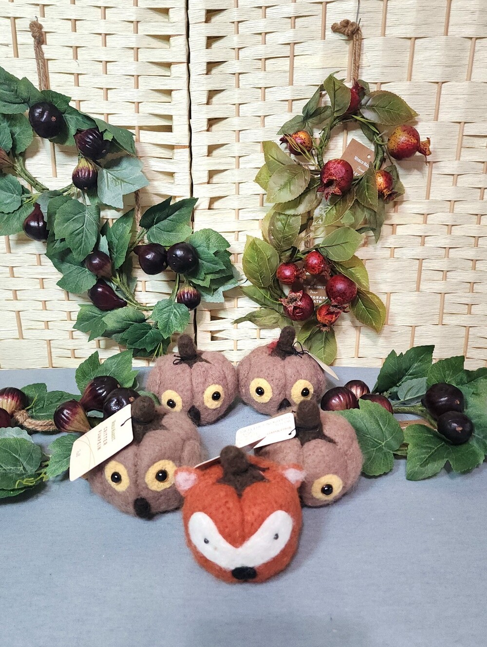 NWT World Market 4 Felted Wool Owls 1 Fox 6 Wreaths Fall Autumn Home Decor